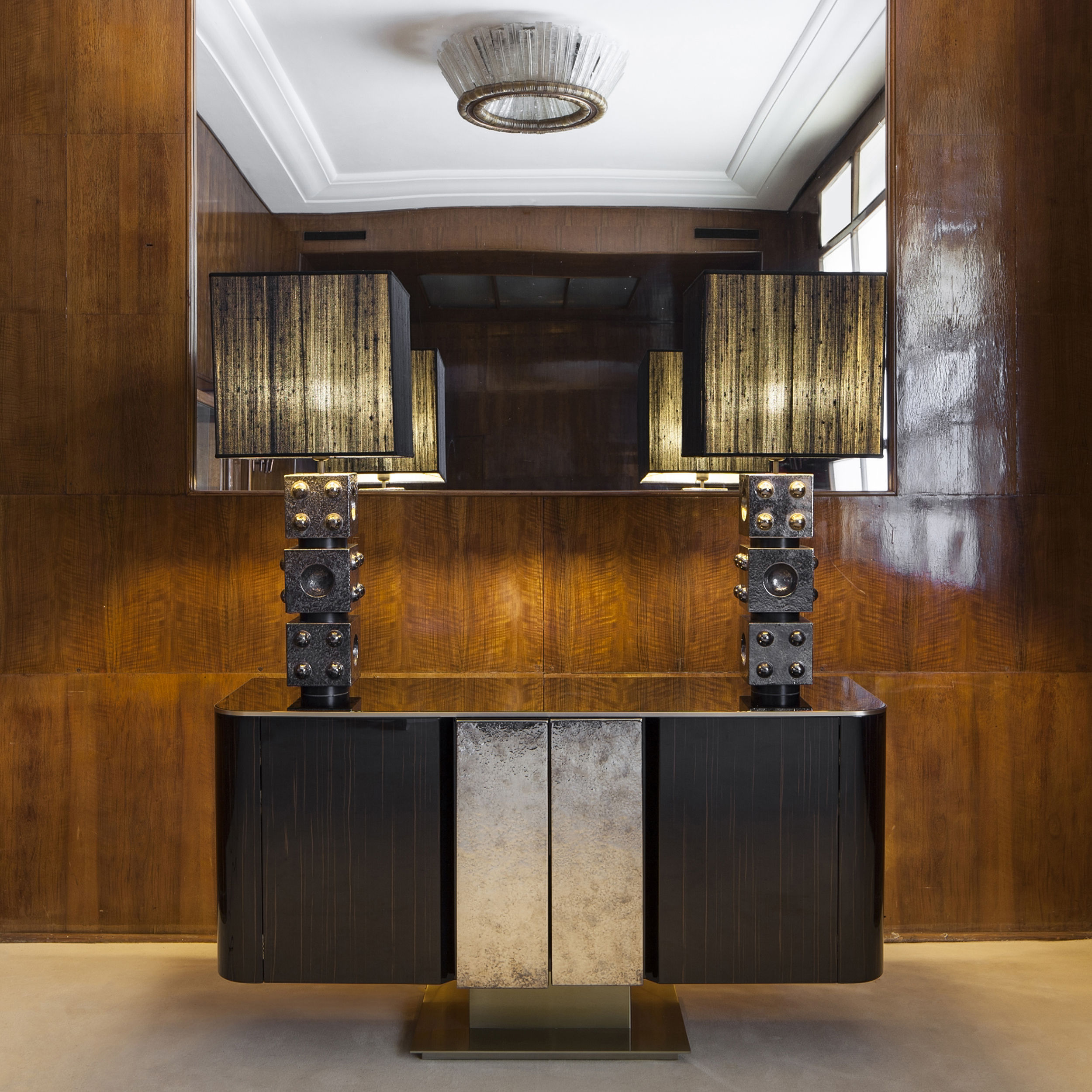 Adam - Table lamp with shade